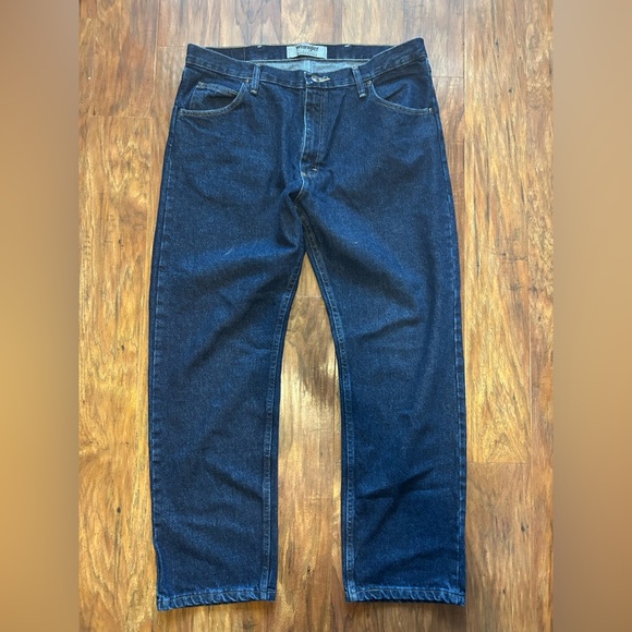 Wrangler Men Jean’s Waist Size 38 Workwear Western - Picture 1 of 9